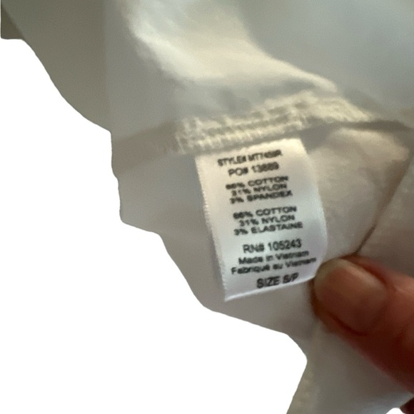 Bobeau Womens White Cold Shoulder Button Down Shirt Top - Picture 5 of 5